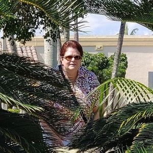 Meet your Posher, Debra